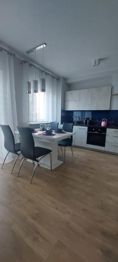 Sweet Home Legionow Apartment วูดช์ ภายนอก รูปภาพ